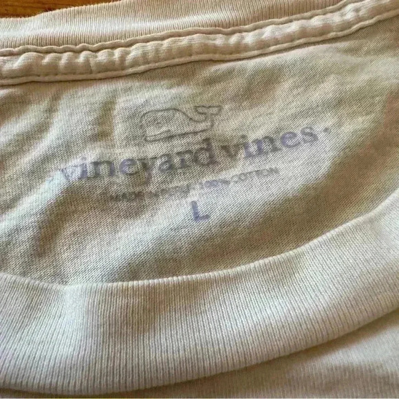 Vineyard vines long sleeve - Picture 2 of 4